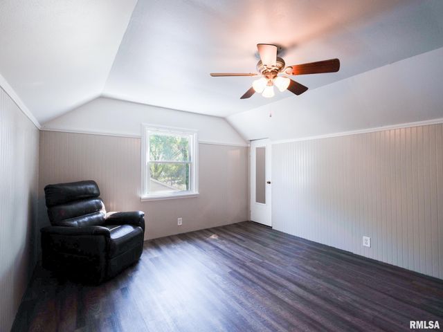 518 N PEKIN Lane, Hanna City, IL 61536