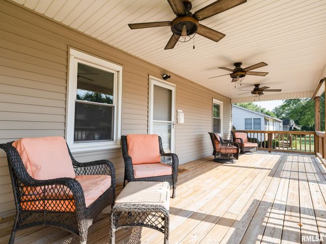 518 N PEKIN Lane, Hanna City, IL 61536