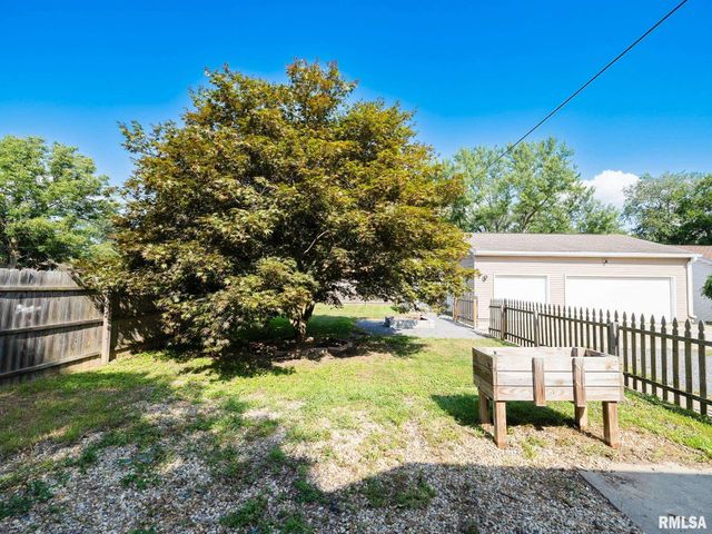 518 N PEKIN Lane, Hanna City, IL 61536