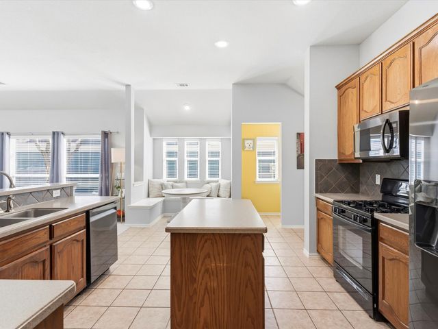 9212 Askew Street, Fort Worth, TX 76244