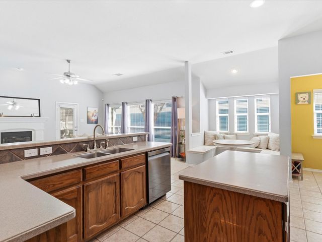 9212 Askew Street, Fort Worth, TX 76244