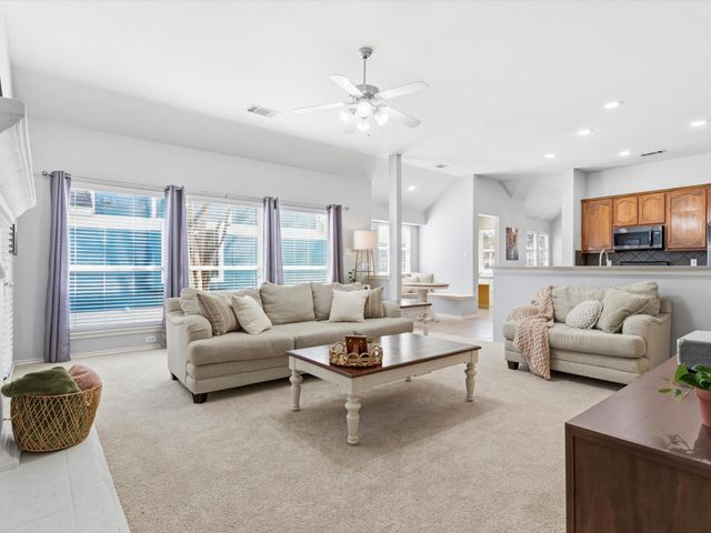 9212 Askew Street, Fort Worth, TX 76244