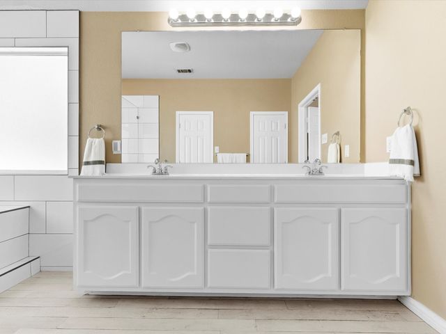 9212 Askew Street, Fort Worth, TX 76244