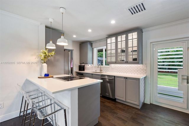 9851 SW 85th Terrace, Miami, FL 33173