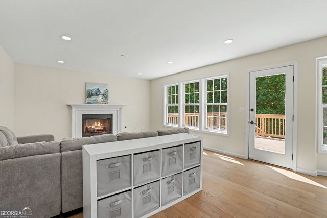 4110 Delamar Drive, Cumming, GA 30041