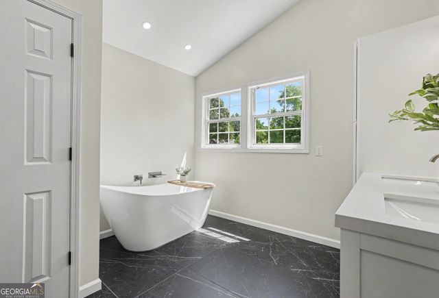 4110 Delamar Drive, Cumming, GA 30041