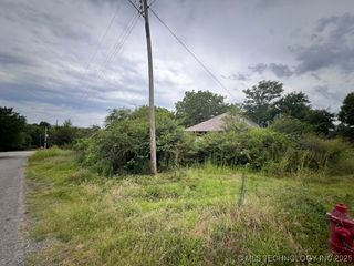 108 Howell, Mccurtain, OK 74944