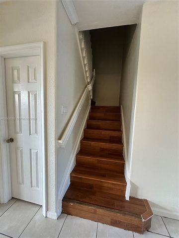 2704 SE 15th Place, Homestead, FL 33035