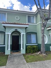 2704 SE 15th Place, Homestead, FL 33035