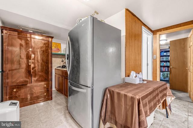 5603 BERWYN RD, College Park, MD 20740