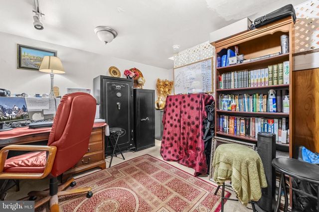 5603 BERWYN RD, College Park, MD 20740