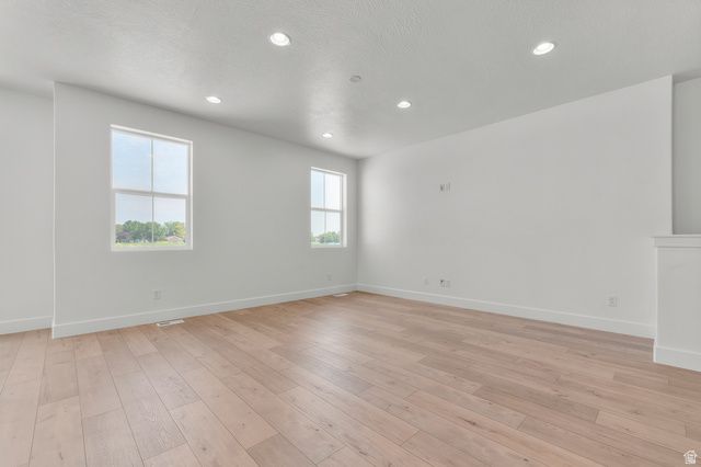 2385 S 1230 W, Syracuse, UT 84075