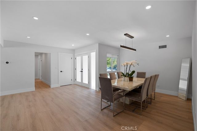 4240 Kingfisher Road, Calabasas, CA 91302