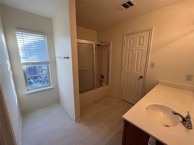 4309 Cisco Valley DR, Round Rock, TX 78664