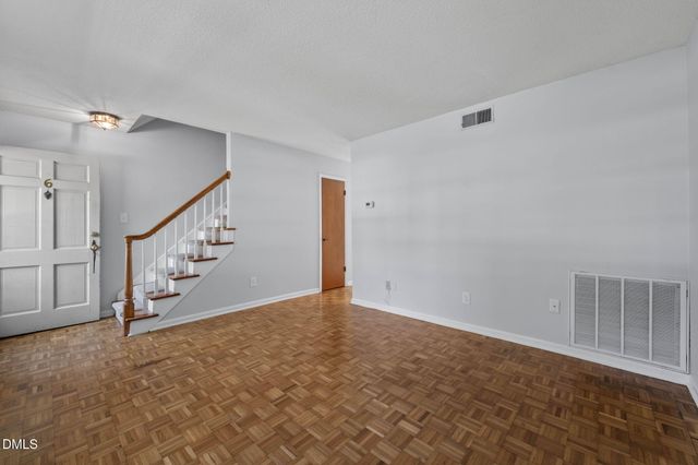 1002 Willow Drive Apt 6, Chapel Hill, NC 27514