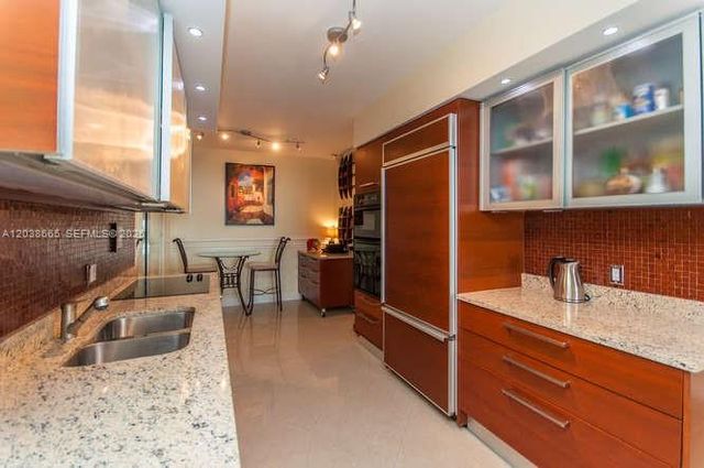 1800 S Ocean Dr 3103, Hallandale Beach, FL 33009