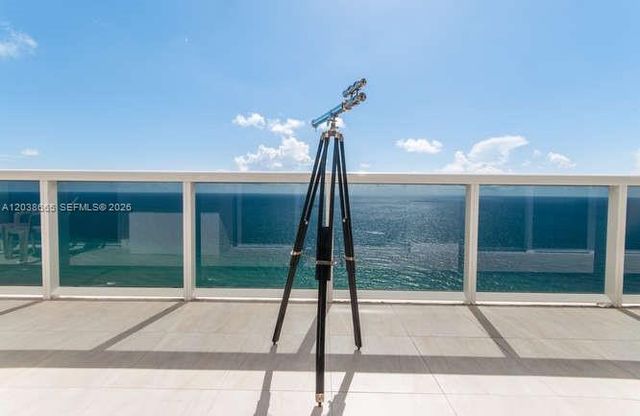 1800 S Ocean Dr 3103, Hallandale Beach, FL 33009