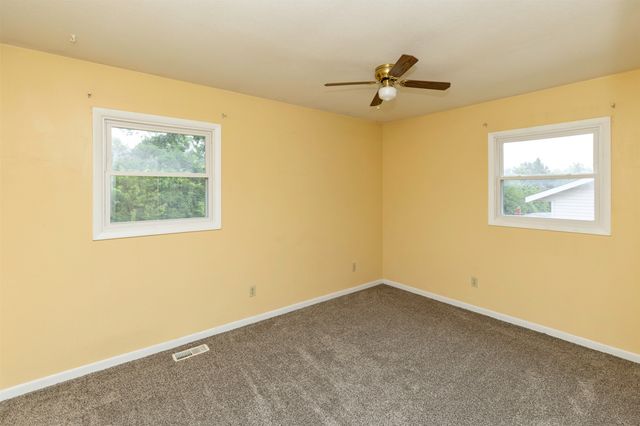 4657 Hyperion Drive, Norwalk, IA 50211