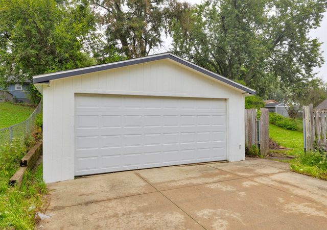 4657 Hyperion Drive, Norwalk, IA 50211