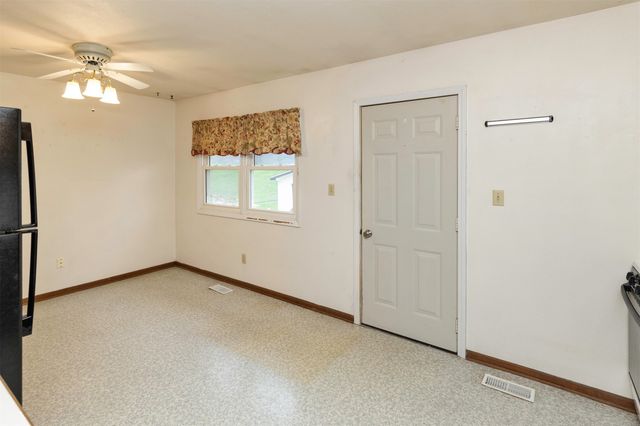 4657 Hyperion Drive, Norwalk, IA 50211