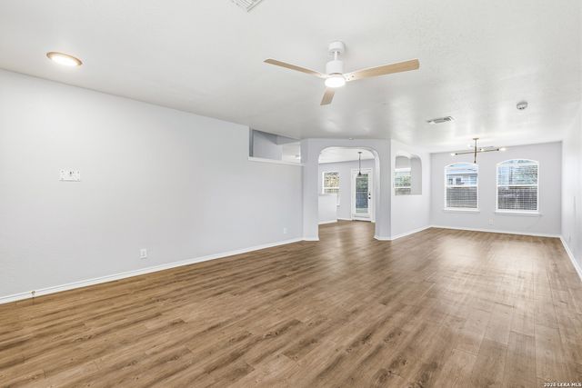2242 Mobeetie Trail, San Antonio, TX 78245