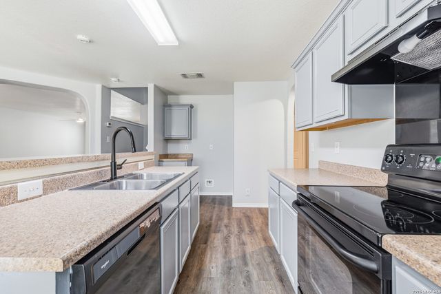 2242 Mobeetie Trail, San Antonio, TX 78245