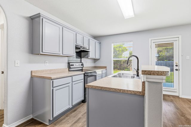 2242 Mobeetie Trail, San Antonio, TX 78245