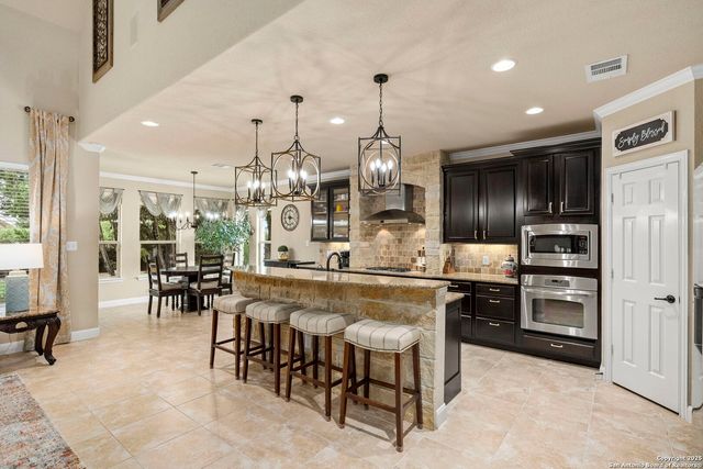 9706 Rosemire Way, San Antonio, TX 78254