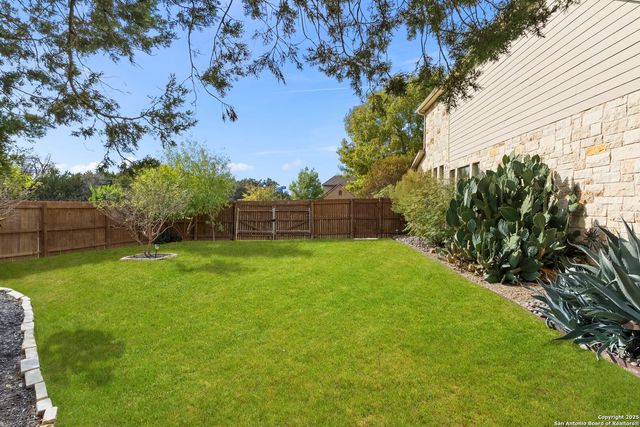 9706 Rosemire Way, San Antonio, TX 78254