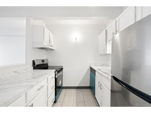 1265 Race St 208, Denver, CO 80206