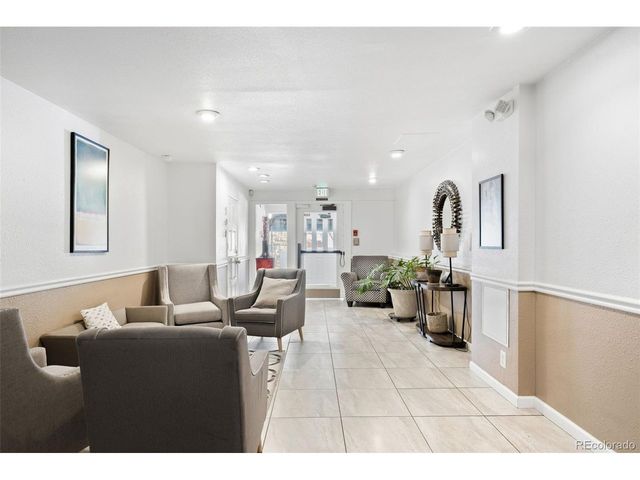 1265 Race St 208, Denver, CO 80206