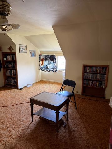 1061 NEWTON Avenue, Erie, PA 16511
