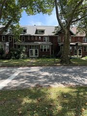 1061 NEWTON Avenue, Erie, PA 16511