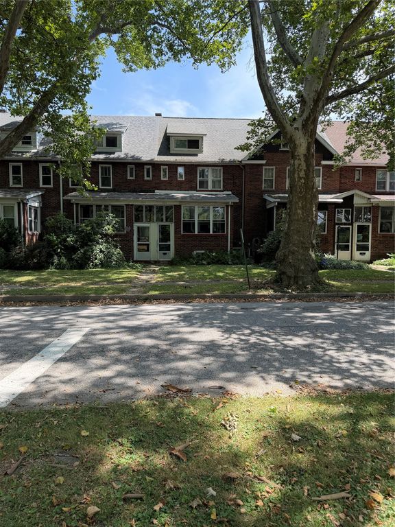 1061 NEWTON Avenue, Erie, PA 16511