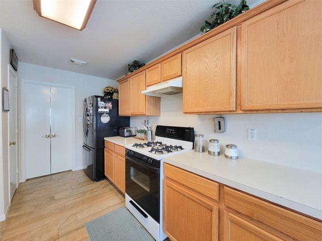 11007 Desert Springs Circle, Houston, TX 77095