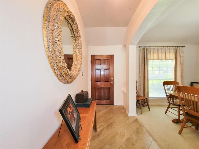 11007 Desert Springs Circle, Houston, TX 77095