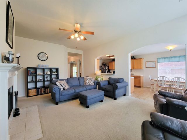 11007 Desert Springs Circle, Houston, TX 77095