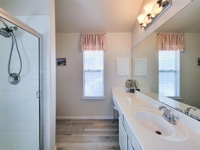 11007 Desert Springs Circle, Houston, TX 77095