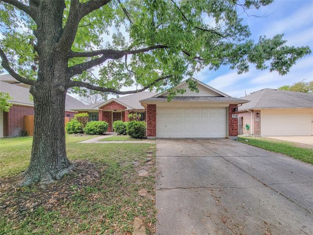 11007 Desert Springs Circle, Houston, TX 77095