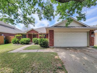 11007 Desert Springs Circle, Houston, TX 77095