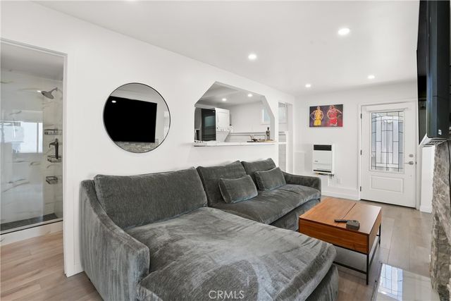 32082 Coast Hwy, Laguna Beach, CA 92651