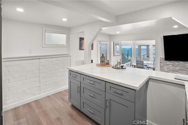 32082 Coast Hwy, Laguna Beach, CA 92651