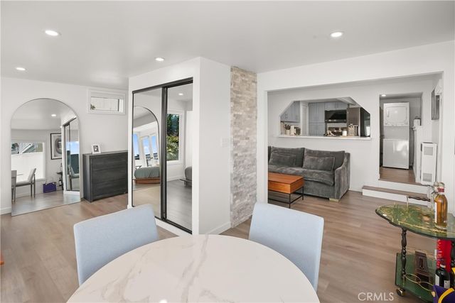 32082 Coast Hwy, Laguna Beach, CA 92651