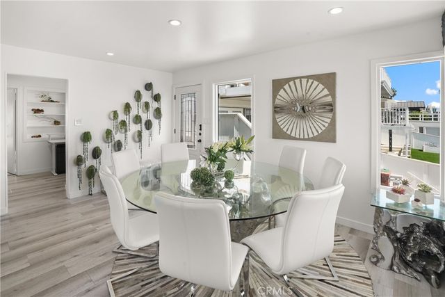 32082 Coast Hwy, Laguna Beach, CA 92651