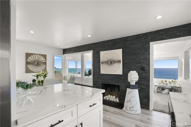 32082 Coast Hwy, Laguna Beach, CA 92651