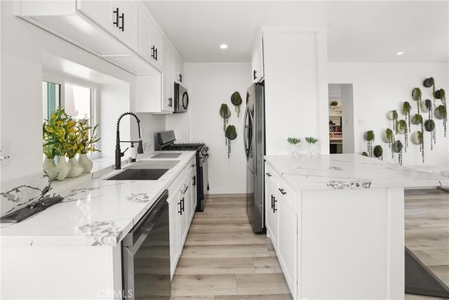 32082 Coast Hwy, Laguna Beach, CA 92651