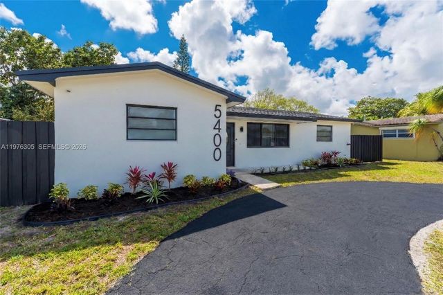 5400 Van Buren St, Hollywood, FL 33021