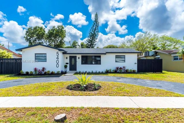 5400 Van Buren St, Hollywood, FL 33021