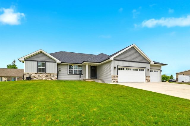 511 ADAMS STREET, Oconto, WI 54153