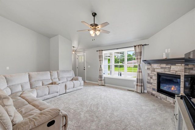 511 ADAMS STREET, Oconto, WI 54153